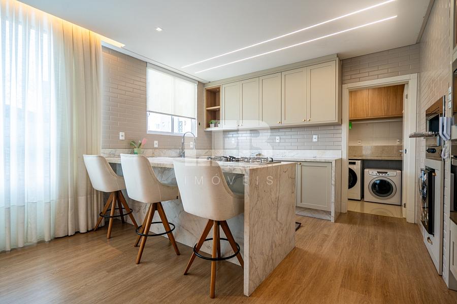 Apartamento com 3 quartos à venda, 130m², 4 banheiros, 2 garagens - Centro - Balneário Camboriú — foto 3