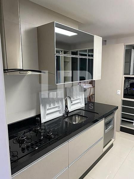 Apartamento com 4 quartos à venda, 150m², 5 banheiros, 3 garagens - Centro - Balneário Camboriú — foto 5