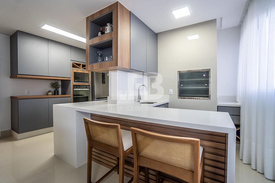 Apartamento com 4 quartos à venda, 150m², 5 banheiros, 3 garagens - Centro - Balneário Camboriú — foto 7