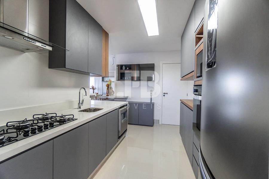 Apartamento com 4 quartos à venda, 150m², 5 banheiros, 3 garagens - Centro - Balneário Camboriú — foto 8