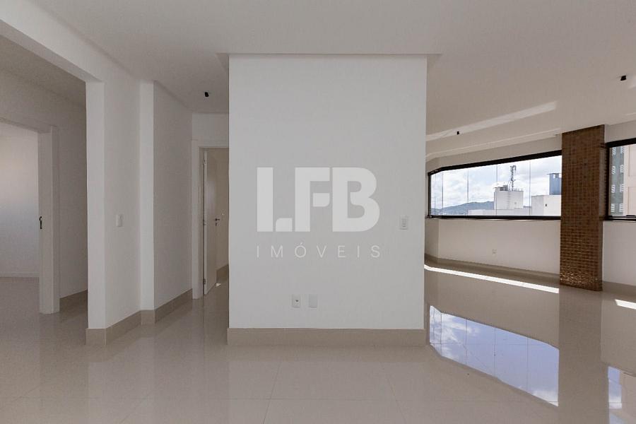 Apartamento com 4 quartos à venda, 150m², 5 banheiros, 3 garagens - Centro - Balneário Camboriú — foto 3