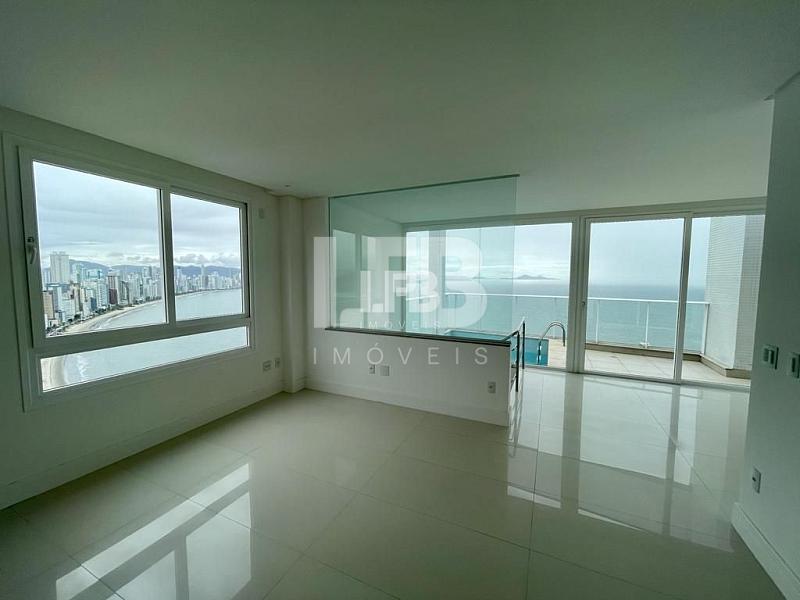 Cobertura Triplex Frente Mar com 7 Suítes no Grand Palazzo em Balneário Camboriú — foto 7