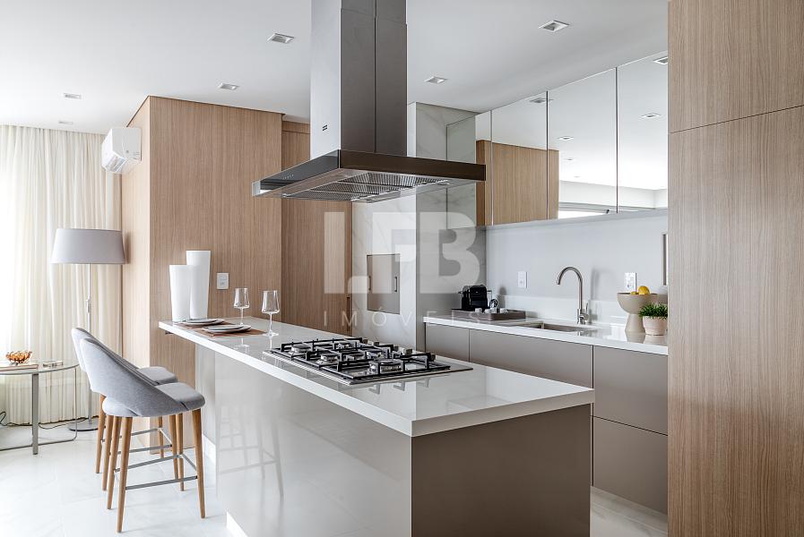 Apartamento mobiliado com 4 suítes e 3 vagas no Charmant Residence em Balneário Camboriú – 131m² privativos — foto 6