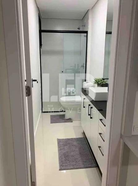 Apartamento Mobiliado na Praia Brava — foto 12