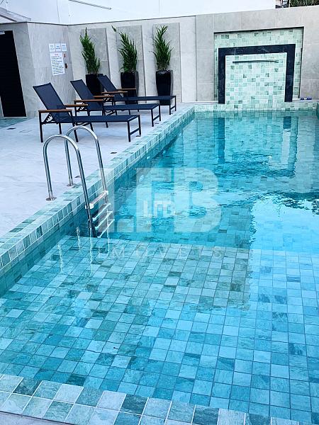 Cobertura triplex mobiliada com 4 suítes, vista mar na Praia Brava. — foto 24