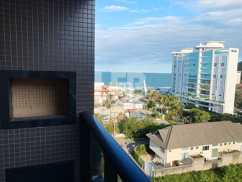 Cobertura triplex mobiliada com 4 suítes, vista mar na Praia Brava. — foto 5