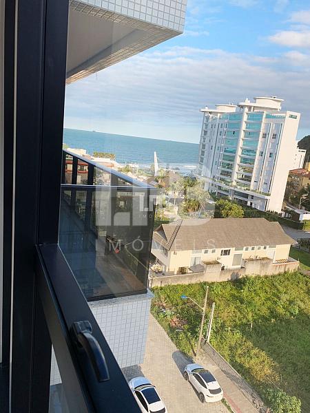 Cobertura triplex mobiliada com 4 suítes, vista mar na Praia Brava. — foto 7