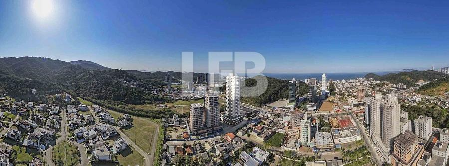 Apartamento com 2 quartos à venda, 93m², 3 banheiros, 2 garagens - Praia Brava - Itajaí — foto 2
