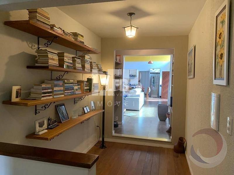 Casa em Florianópolis com 6 dormitórios, mobiliada e com vista mar — foto 27