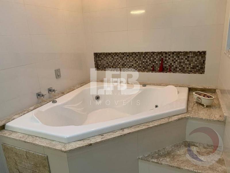 Casa em Florianópolis com 6 dormitórios, mobiliada e com vista mar — foto 22