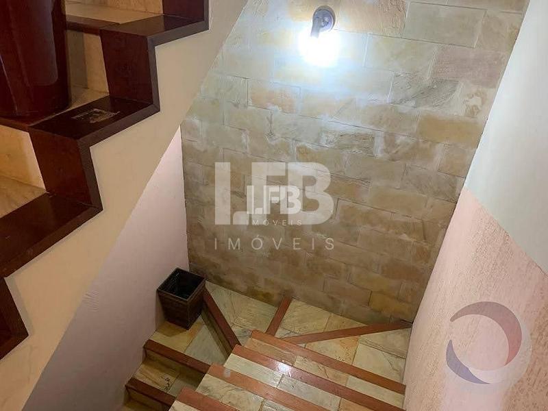 Casa em Florianópolis com 6 dormitórios, mobiliada e com vista mar — foto 4