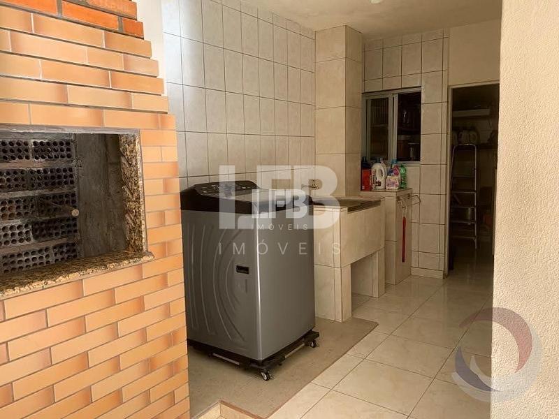 Casa em Florianópolis com 6 dormitórios, mobiliada e com vista mar — foto 9