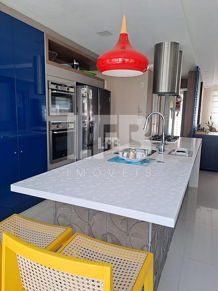 Apartamento no Essence Residence em Balneário Camboriú — foto 2