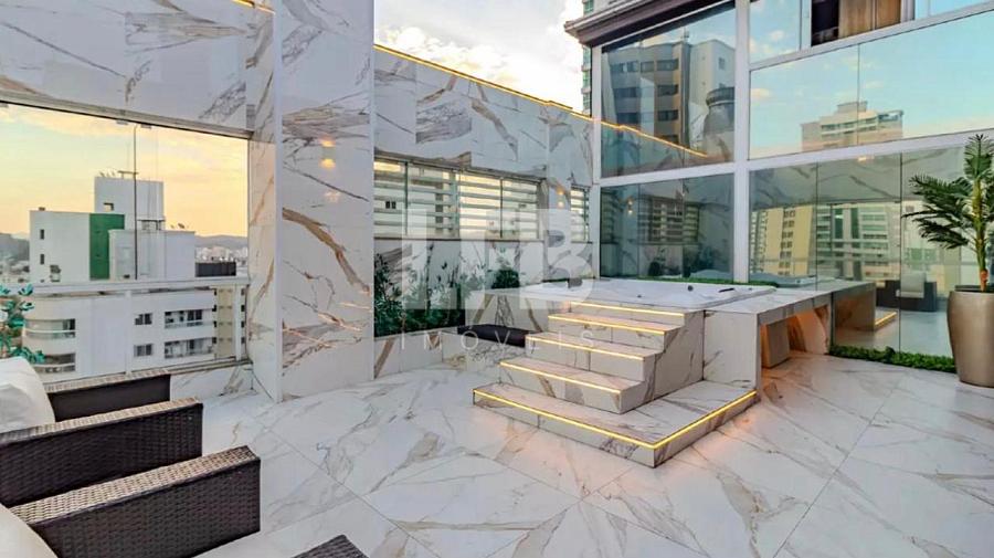 Cobertura Triplex Mobiliada no Portland Residence | 370 m�, 4 Su�tes e Jacuzzi 1