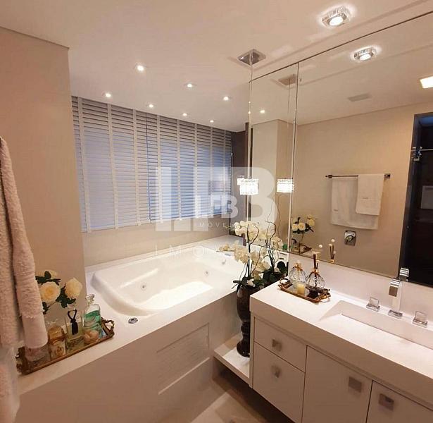 Cobertura Duplex no Costão da Brava na Praia Brava — foto 13