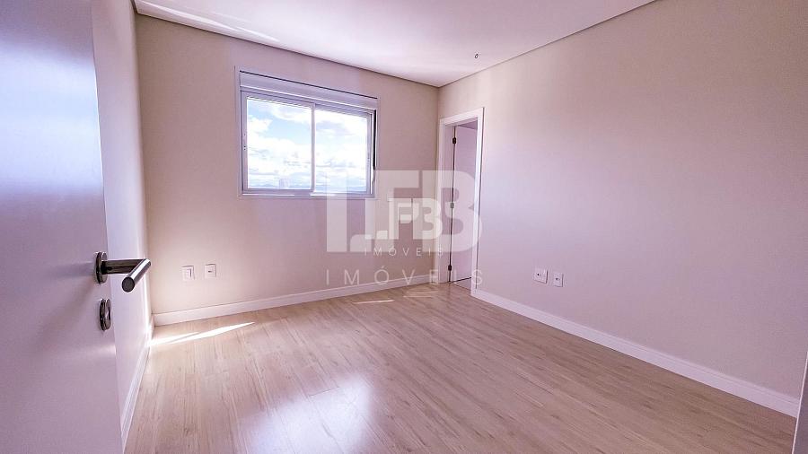 Apartamento com 4 quartos à venda, 140m², 4 banheiros, 3 garagens - Centro - Balneário Camboriú — foto 5