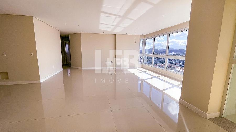 Apartamento com 4 quartos à venda, 140m², 4 banheiros, 3 garagens - Centro - Balneário Camboriú — foto 2