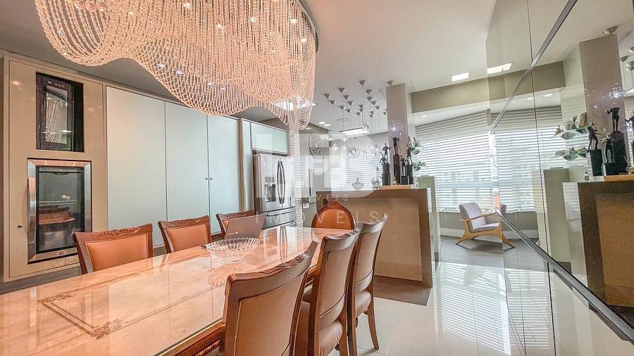 Apartamento no Porto Madeiro na Praia Brava — foto 14