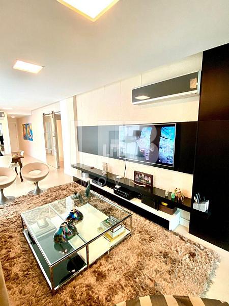 Apartamento com 2 quartos à venda, 158m², 3 banheiros, 2 garagens - Centro - Balneário Camboriú — foto 5