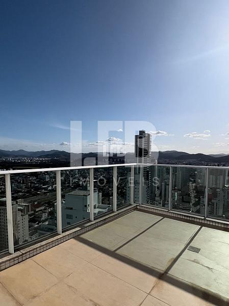 Cobertura excelente duplex 3 suítes e VISTA MAR no centro de Balneário Camboriú — foto 8