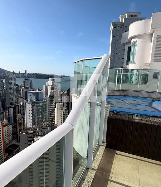 Cobertura excelente duplex 3 suítes e VISTA MAR no centro de Balneário Camboriú — foto 4