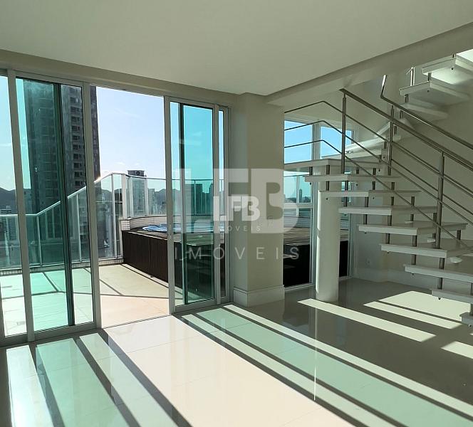 Cobertura excelente duplex 3 suítes e VISTA MAR no centro de Balneário Camboriú — foto 2