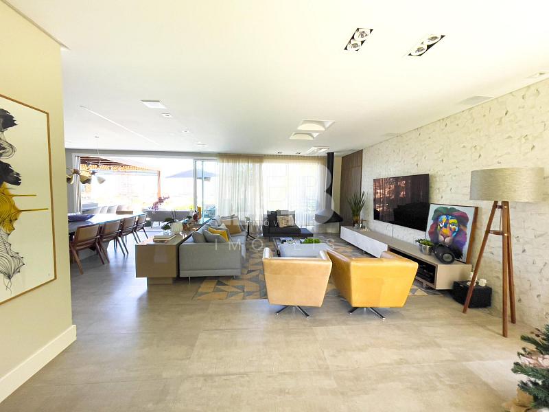 Casa de alto padrão com 4 suítes localizada no condomínio Horizontal Praia Brava — foto 10