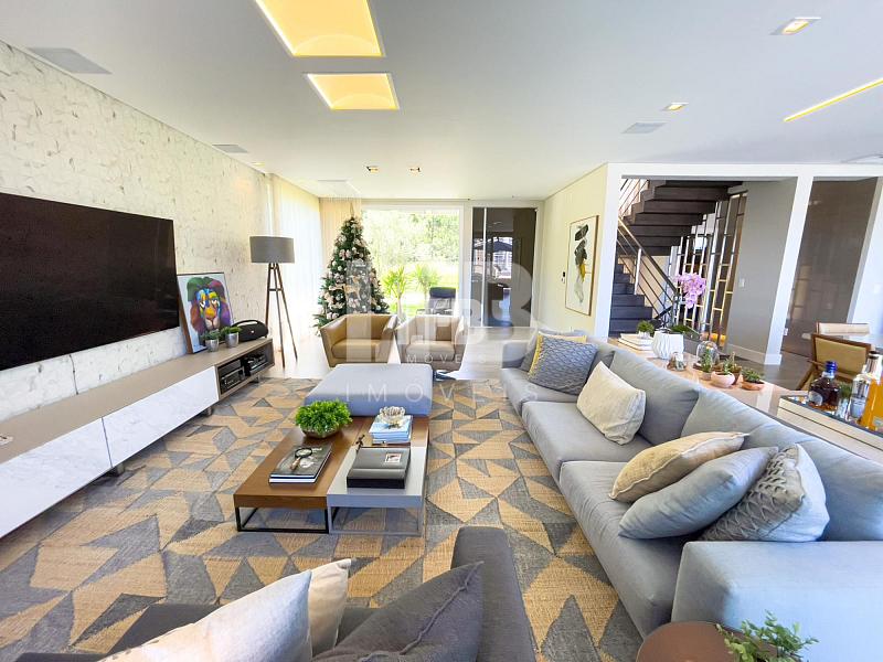 Casa de alto padrão com 4 suítes localizada no condomínio Horizontal Praia Brava — foto 6