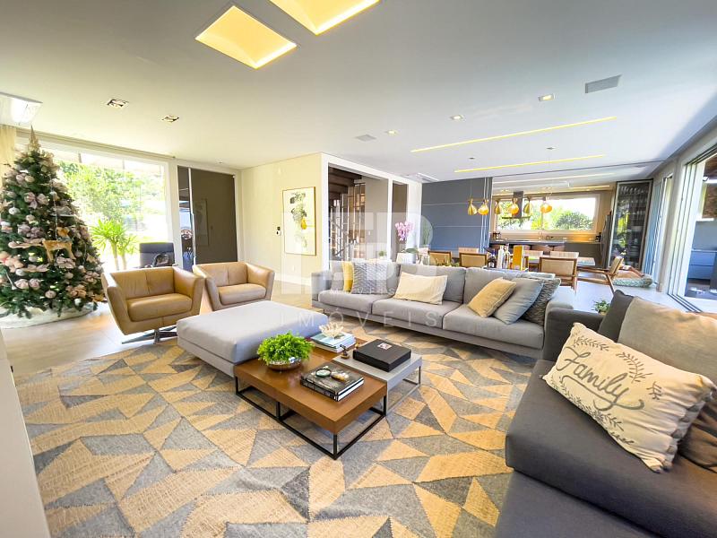 Casa de alto padrão com 4 suítes localizada no condomínio Horizontal Praia Brava — foto 17