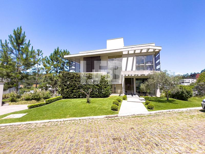 Casa de alto padrão com 4 suítes localizada no condomínio Horizontal Praia Brava — foto 50