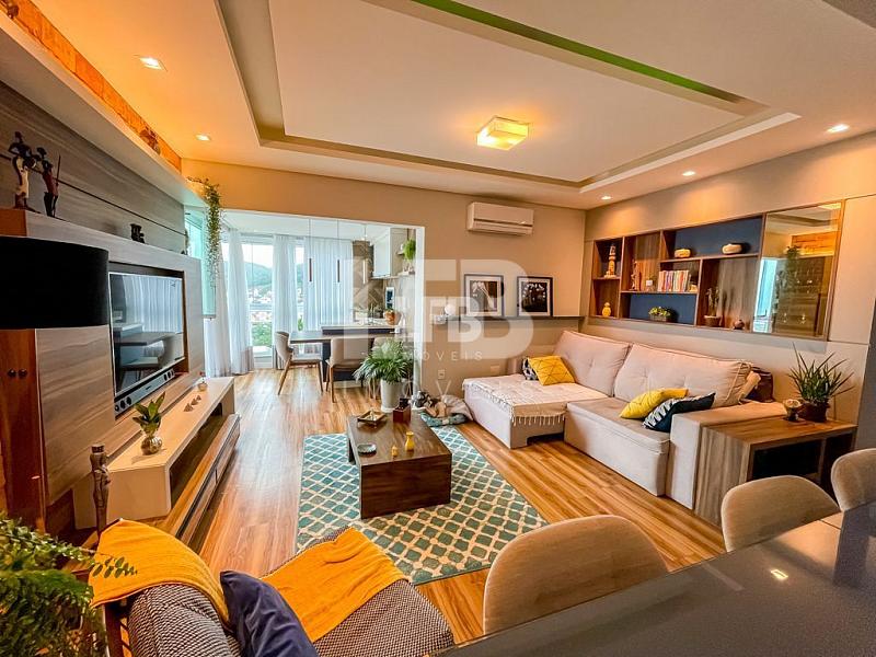 Apartamento de 2 dorm sendo 1 suíte a poucos metros  do mar na Praia Brava. — foto 3