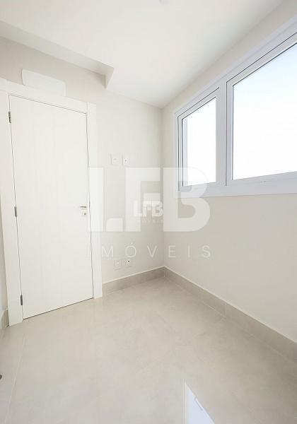 Apartamento com 4 quartos à venda, 196m², 5 banheiros, 3 garagens - Barra Sul - Balneário Camboriú — foto 4