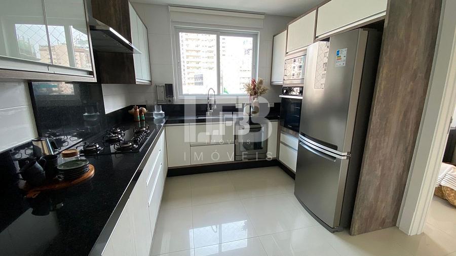 Apartamento com 3 quartos à venda, 138m², 3 banheiros, 4 garagens - Centro - Balneário Camboriú — foto 8
