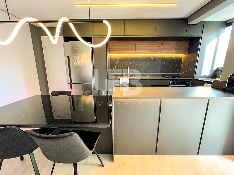 Apartamento Mobiliado com 2 Suítes no Brava View na Praia Brava — foto 4