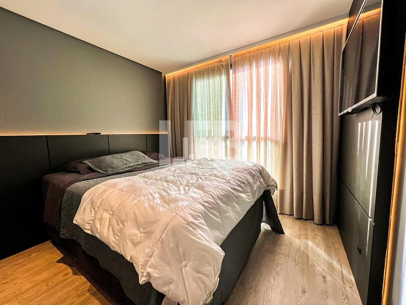 Apartamento Mobiliado com 2 Suítes no Brava View na Praia Brava — foto 10