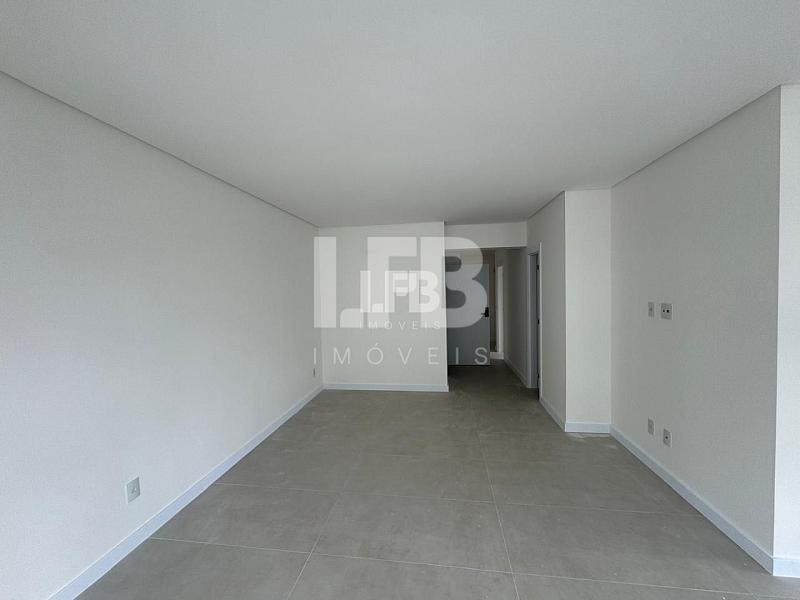 Apartamento com 3 quartos à venda, 115m², 4 banheiros, 2 garagens - Centro - Balneário Camboriú — foto 3