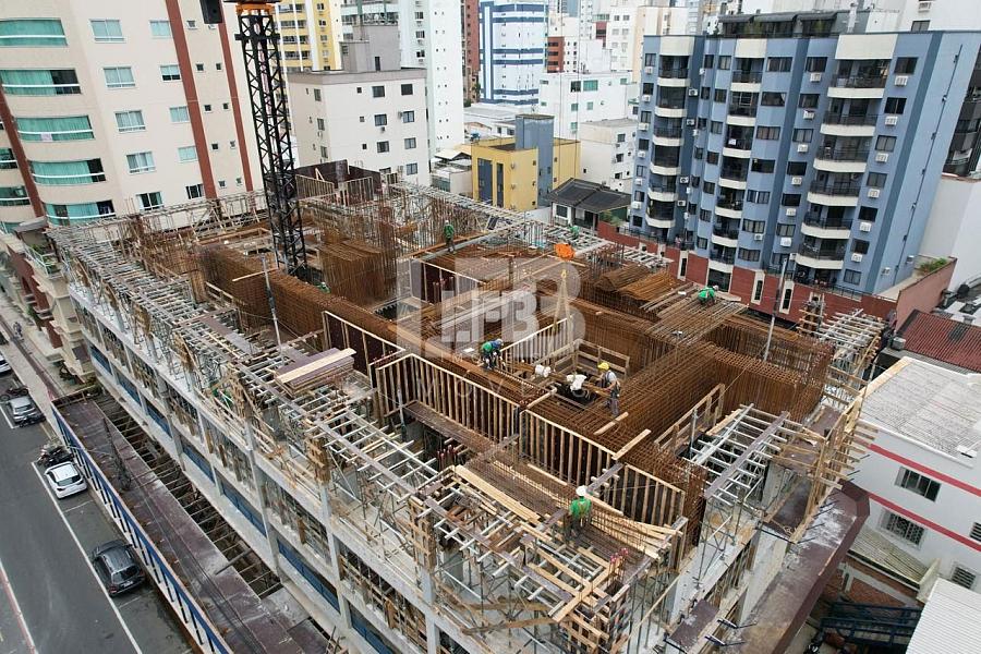 Apartamento com 3 quartos à venda, 127m², 4 banheiros, 2 garagens - Centro - Balneário Camboriú — foto 4