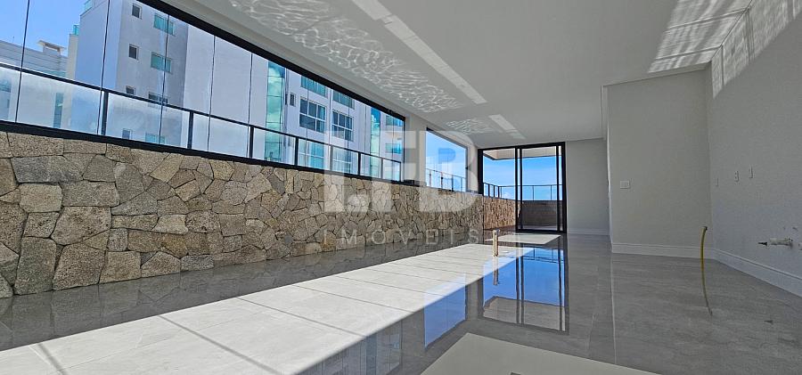 Cobertura Duplex Quadra Mar na Praia Brava com Piscina Privativa | 369m² | 4 Suítes | 5 Vagas — foto 3