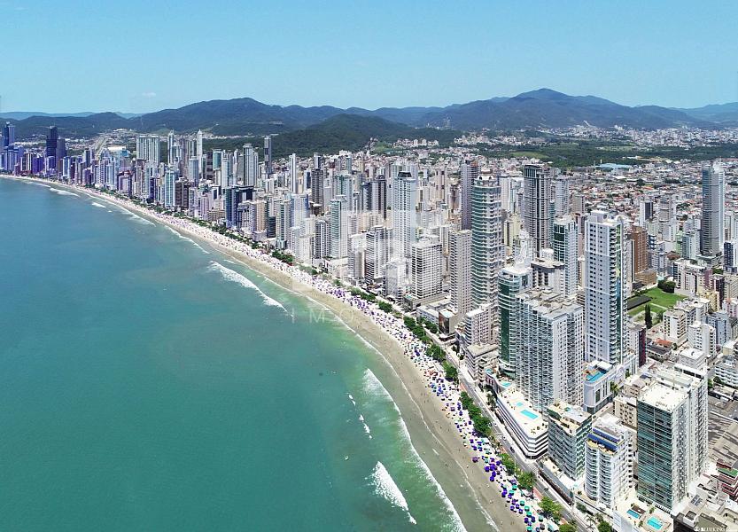 Apartamento com 4 dormitórios à venda sendo 4 suítes, 232.61 m² por - R$ 5.888.2 — foto 4