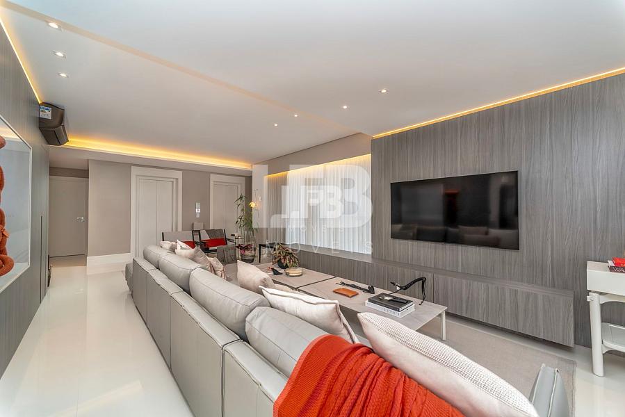 Apartamento com 4 quartos à venda, 238m², 5 banheiros, 4 garagens - Centro - Balneário Camboriú — foto 8