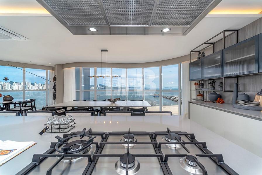Apartamento com 4 quartos à venda, 238m², 5 banheiros, 4 garagens - Centro - Balneário Camboriú — foto 5