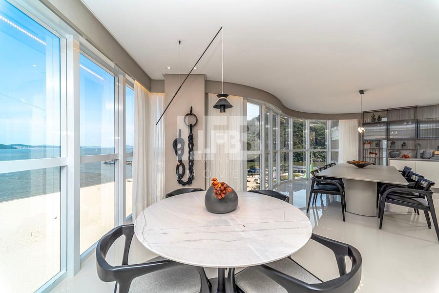 Apartamento com 4 quartos à venda, 238m², 5 banheiros, 4 garagens - Centro - Balneário Camboriú — foto 3