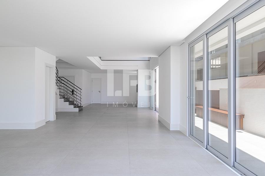 Apartamento Garden Duplex Frente Mar com Piscina Privativa | 4 Suítes | Bay House Praia Brava — foto 4