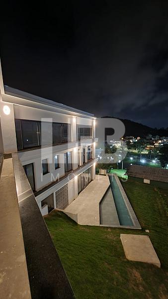 Casa com 5 suítes no condomínio Haras Rio do Ouro. — foto 5