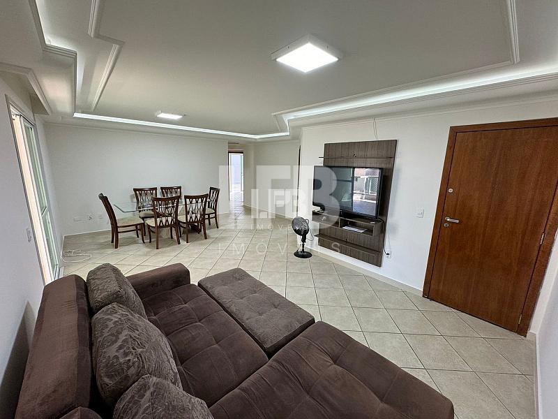 Apartamento com 3 quartos à venda, 210m², 2 banheiros, 2 garagens - Centro - Balneário Camboriú — foto 7