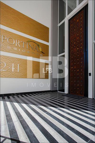 Apartamento com 3 dormitórios à venda sendo 3 suítes, 128.78 m² por - R$ 2.530.0 — foto 4