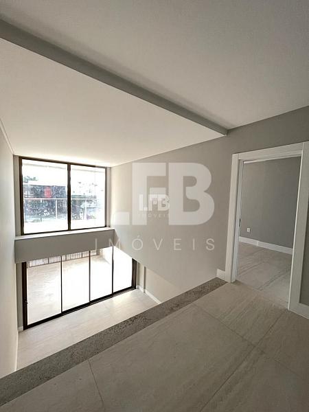 Apartamento com 3 quartos à venda, 290m², 4 banheiros, 4 garagens - Praia Brava - Itajaí — foto 3