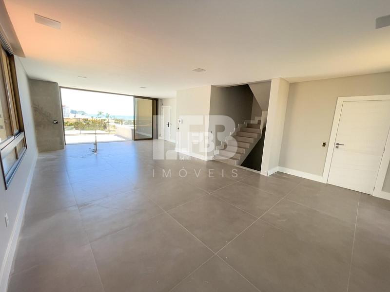 Cobertura Triplex com 4 suítes a poucos metro da Praia Brava. — foto 30