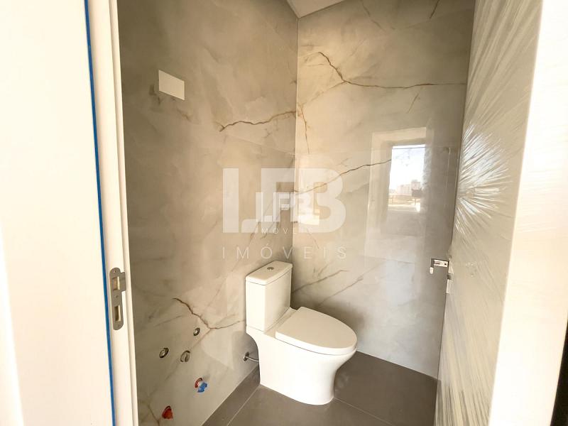 Cobertura Triplex com 4 suítes a poucos metro da Praia Brava. — foto 33