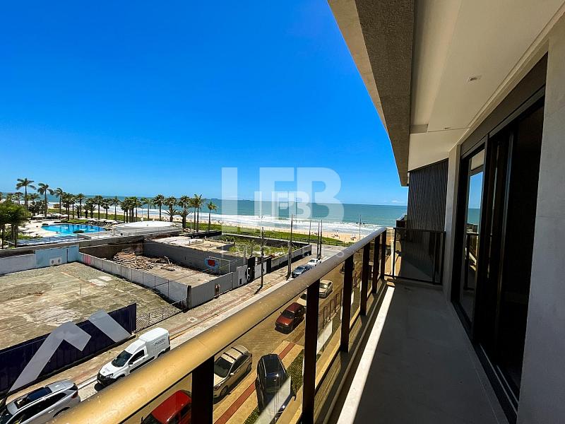 Cobertura Triplex com 4 suítes a poucos metro da Praia Brava. — foto 6